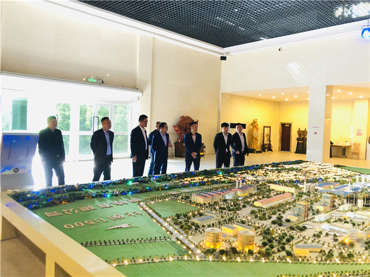 �й�18luck���½��˸ֹ�ó�濢ս�������������������������»�Я�ֲ�����������г�