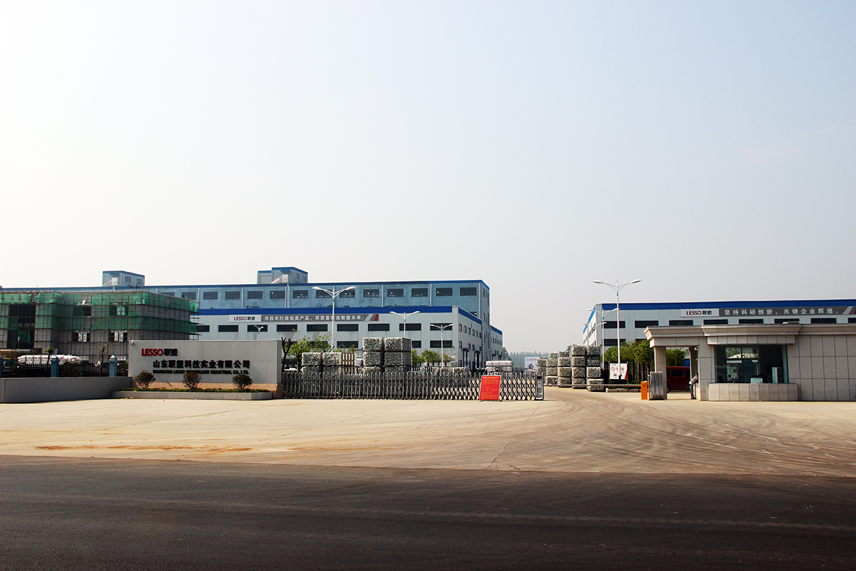 ɽ��18luck�Ƽ�ʵҵ���޹�˾������ͼ